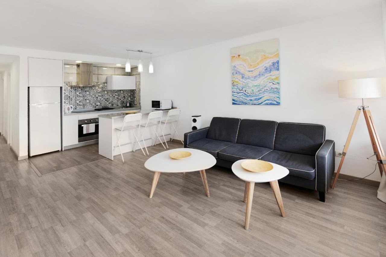 Conylanza Bastian Beach Apartman Costa Teguise Kültér fotó