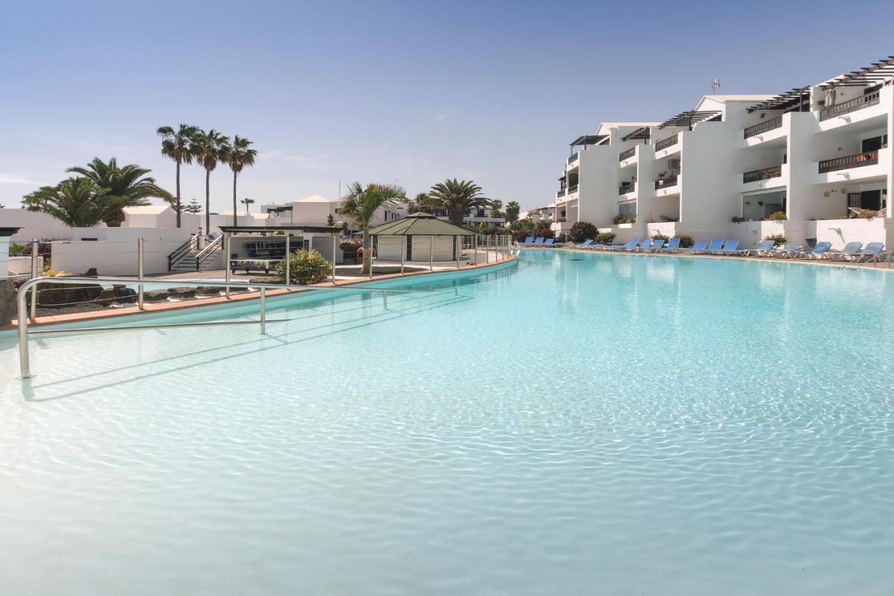 Conylanza Bastian Beach Apartman Costa Teguise Kültér fotó